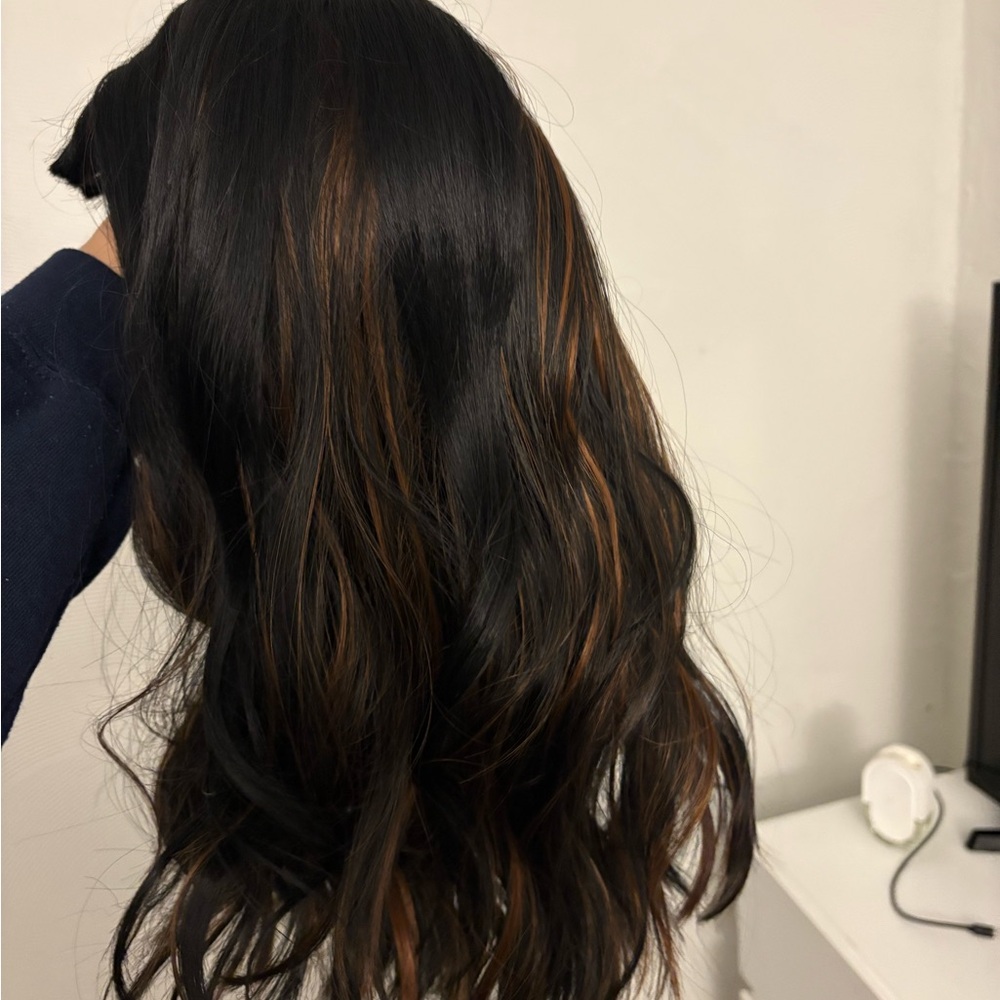 Wig - Picture 4 of 4